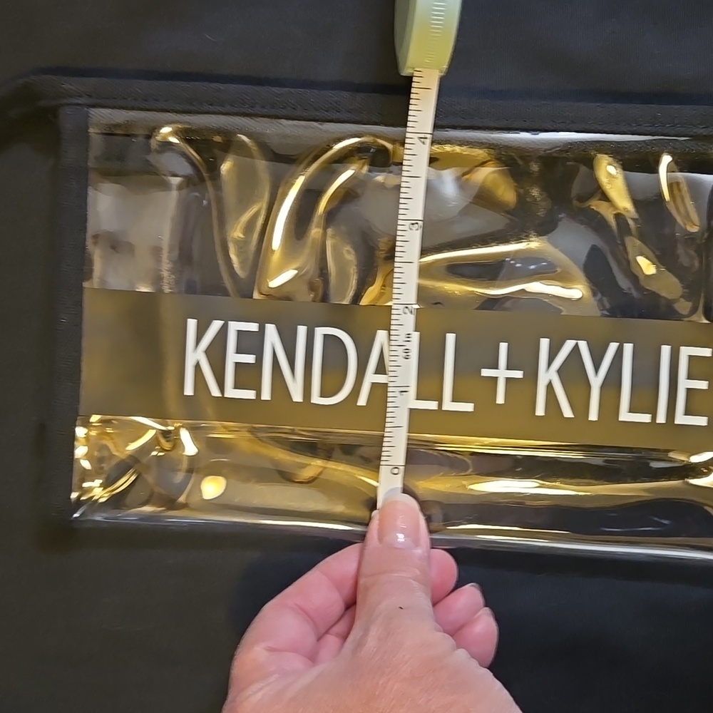 Kendall & Kylie Clear Cosmetic Bag NWOT - Picture 5 of 5